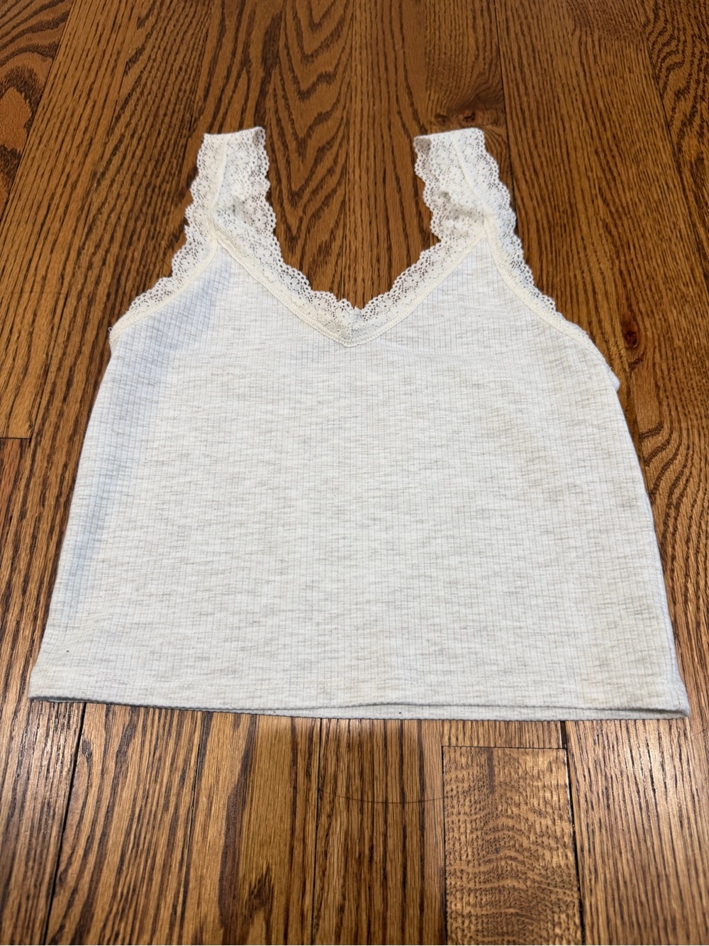 American Eagle White Lace Trim Gray Cropped Ribbed Camisole Tank Top XS